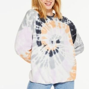 Women's oversized crew neck